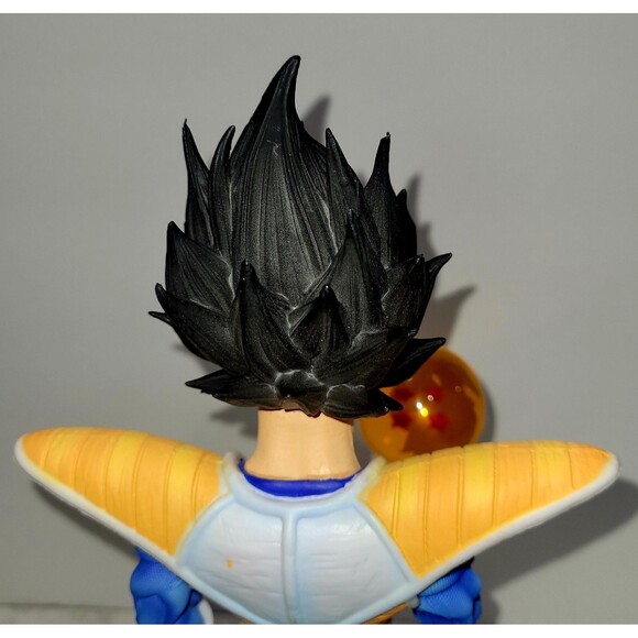 NWT Dragon Ball Z Vegeta Holding Dragon Ball Figure Statue 11 Inch PVC SEALED - Picture 12 of 16
